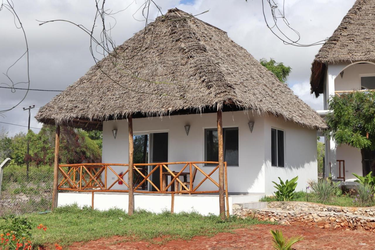Holiday Time Bungalows Zanzibar 马特姆维 外观 照片