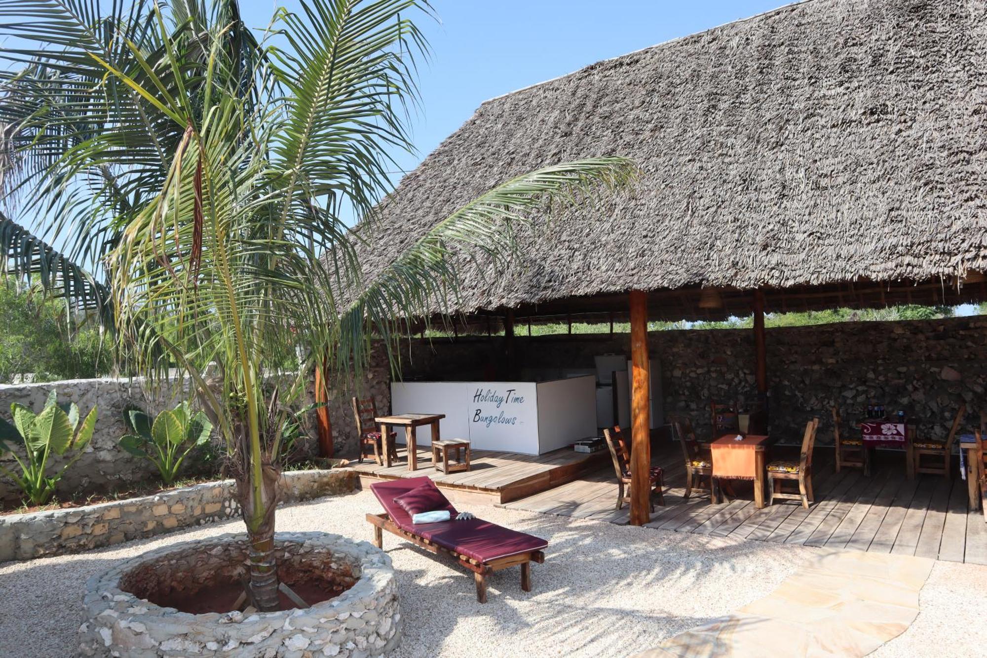 Holiday Time Bungalows Zanzibar 马特姆维 外观 照片